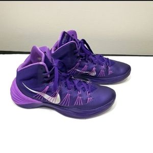 Hyperdunks purple size 9